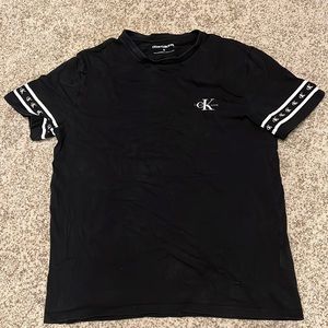 Calvin Klein Tee Shirt